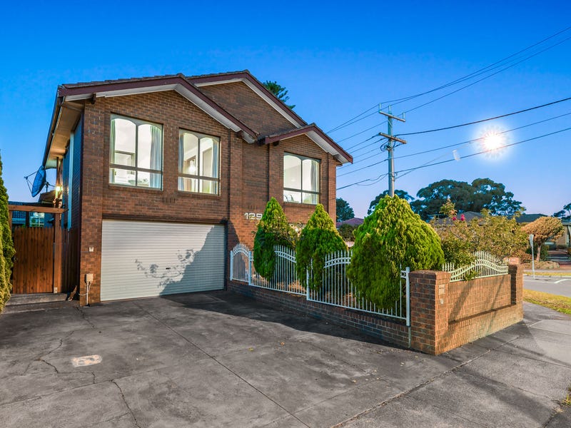 129 Kingsclere Avenue, Keysborough, VIC 3173