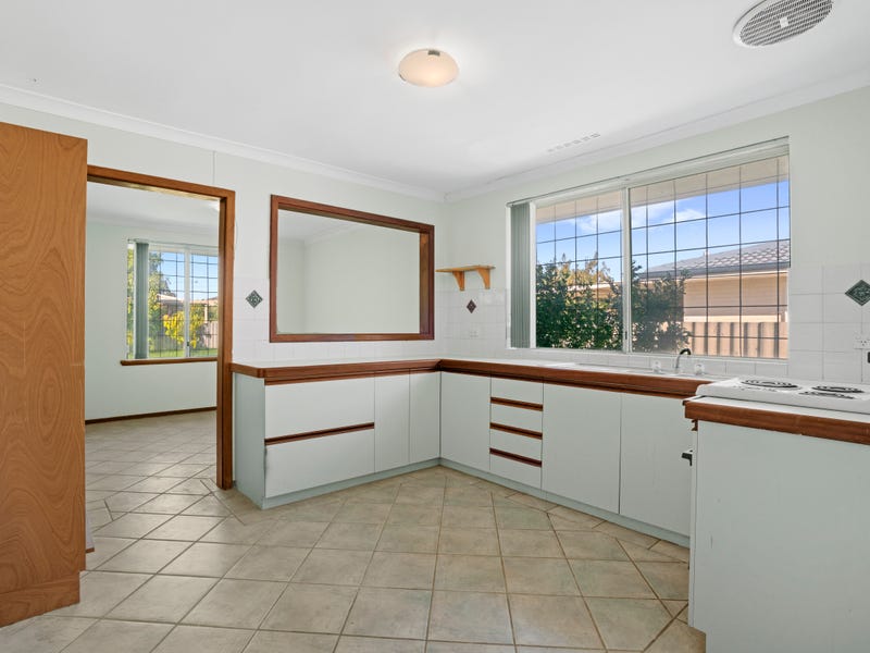 17 Shere Street, Kenwick, WA 6107 Property Details