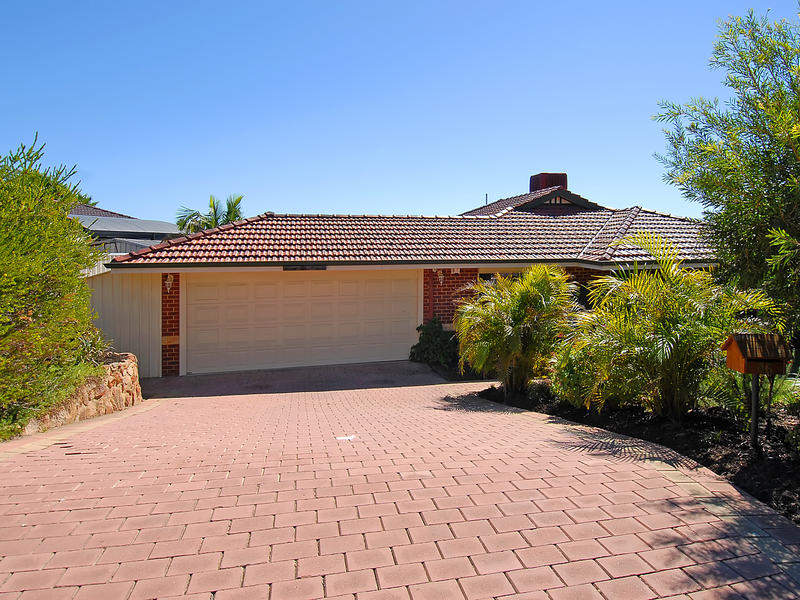 46 Amos Rd, Wanneroo, WA 6065 Property Details