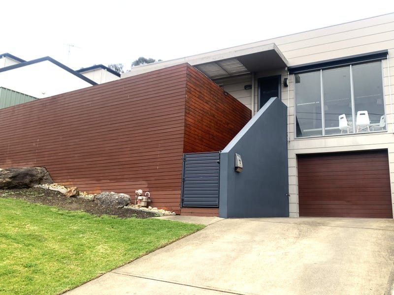 2/849 Pemberton Street, Albury, NSW 2640 - Townhouse for Rent - realestate.com.au 2/849 Pemberton Street, Albury, NSW 2640