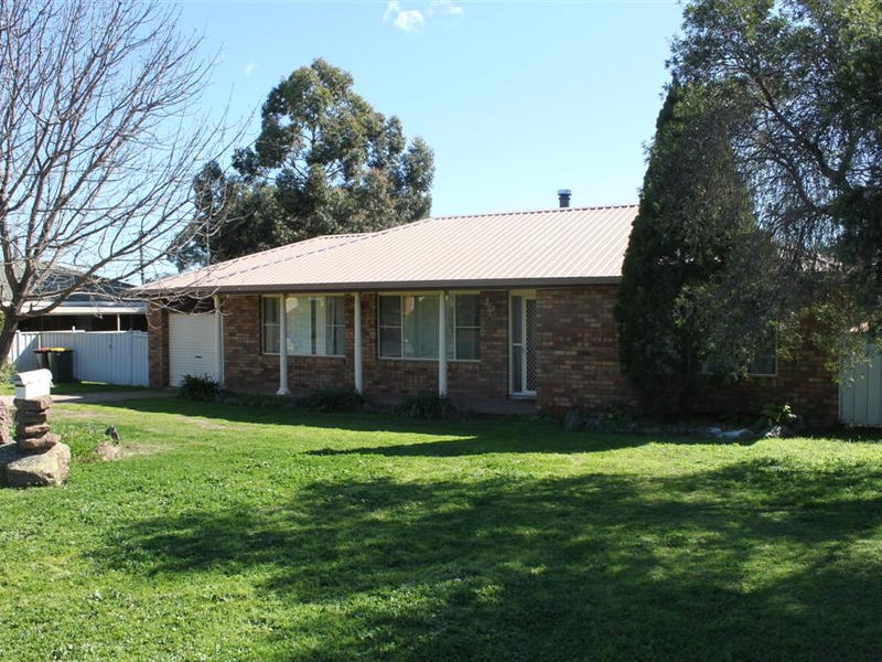 4 Wareemba St, Scone, NSW 2337 Property Details