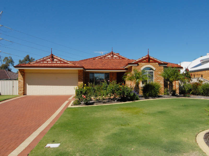 3 Desert Ash Place, Helena Valley, WA 6056