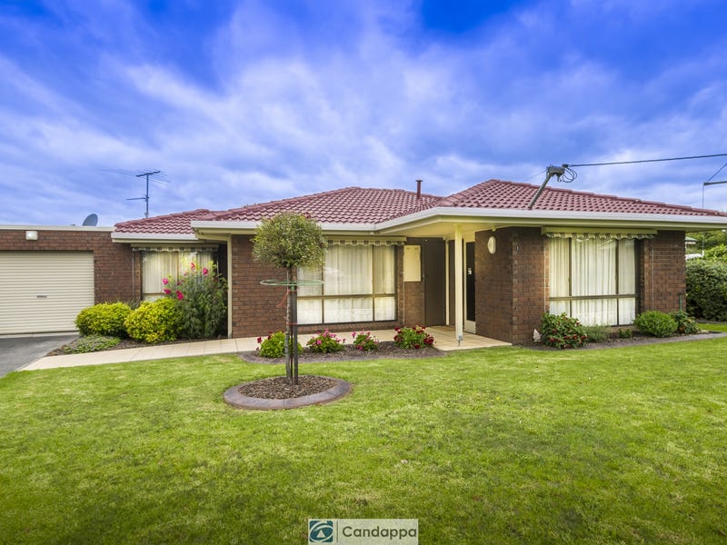 1/2 Darnum Street, Drouin, VIC 3818