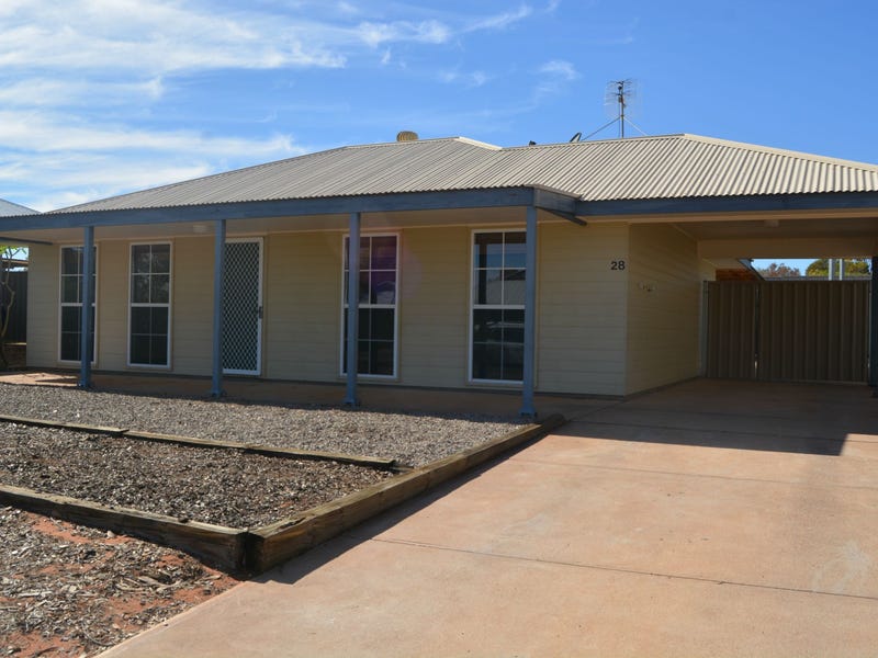 28 Pine Crescent, Roxby Downs, SA 5725 House for Sale