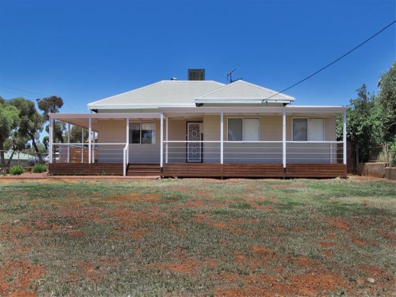 37 Killarney Street, Lamington, Kalgoorlie, WA 6430 Property Details