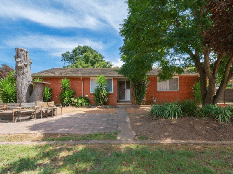 5 Oliver Street, Lyneham, ACT 2602
