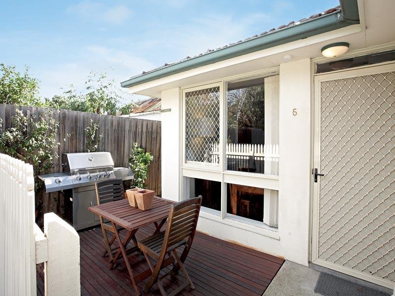 5/93 Mitchell Street, Brunswick, Vic 3056 Property Details