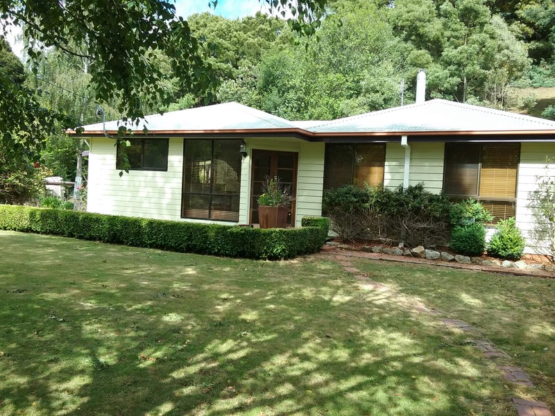 72 Dial Road, Penguin, Tas 7316 Property Details