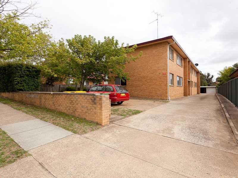 2/53 Morton Street, Queanbeyan, NSW 2620 Property Details