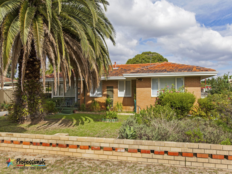 11 Ballina Way, Armadale, WA 6112 Property Details