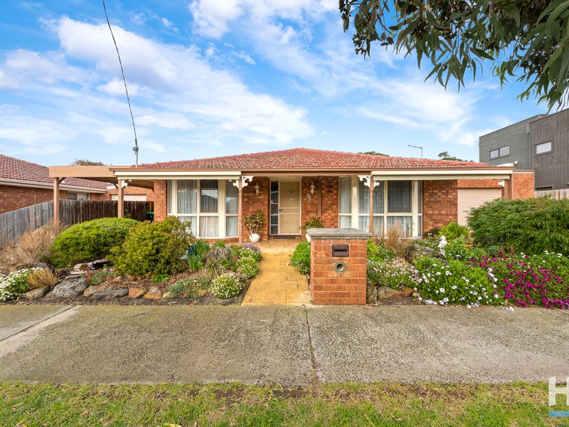 2/2 Swanpool Avenue, Chelsea, Vic 3196 - Property Details