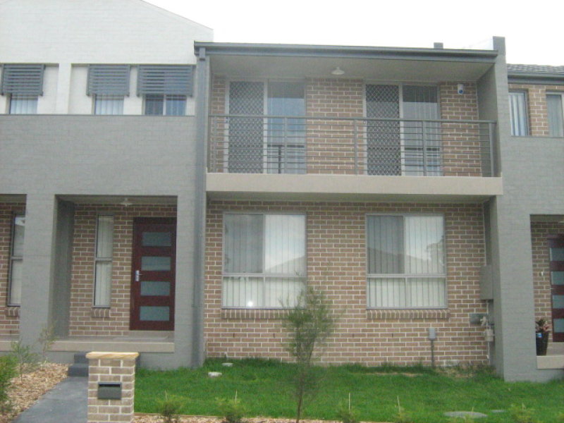 32 Broadbent Avenue, Middleton Grange, NSW 2171