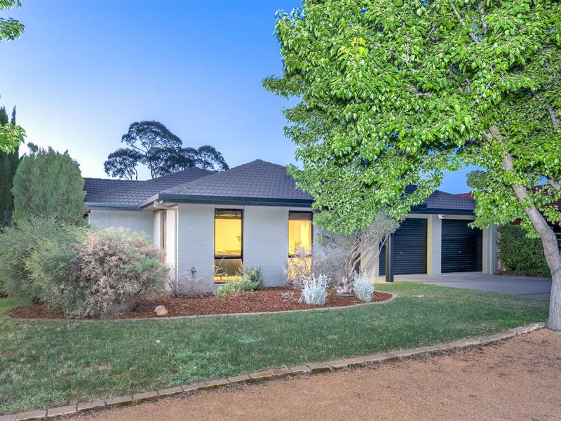 15 Proserpine Circuit, Amaroo, ACT 2914