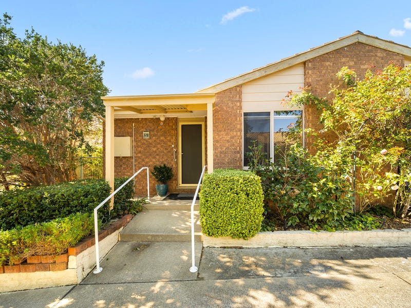 1/32 Smeaton Circuit, Banks, ACT 2906 House for Sale