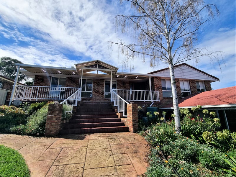 7 Ash Tree Drive, Armidale, NSW 2350