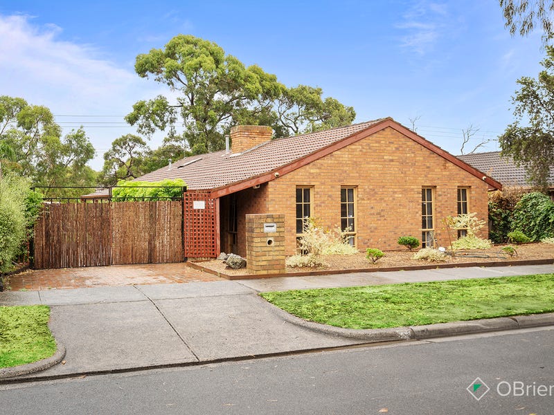 37 Warrawee Circuit, Frankston, Vic 3199 Property Details