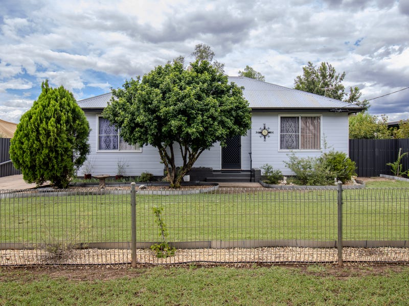 12 Deran Street, Narrabri, NSW 2390 House for Sale