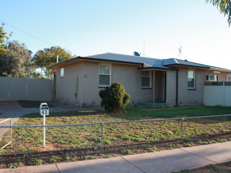 43 Loring Street, Whyalla Stuart, SA 5608