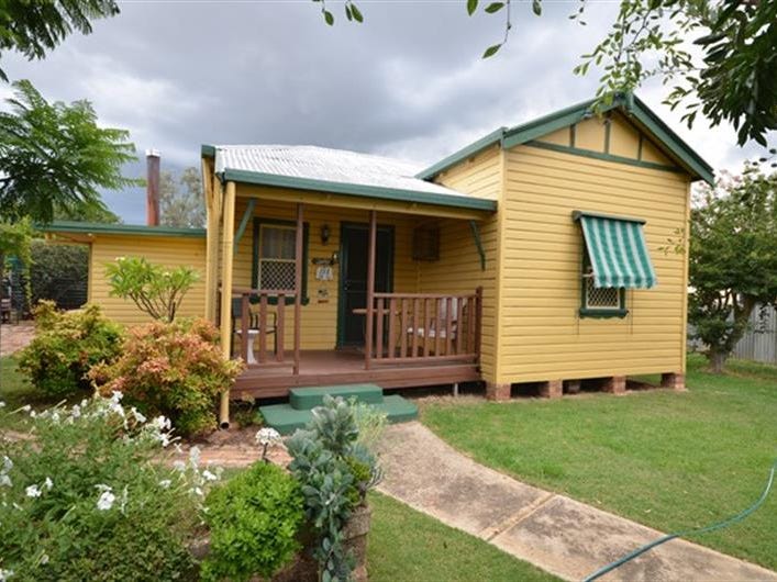 114 Wee Waa Street, Boggabri, NSW 2382