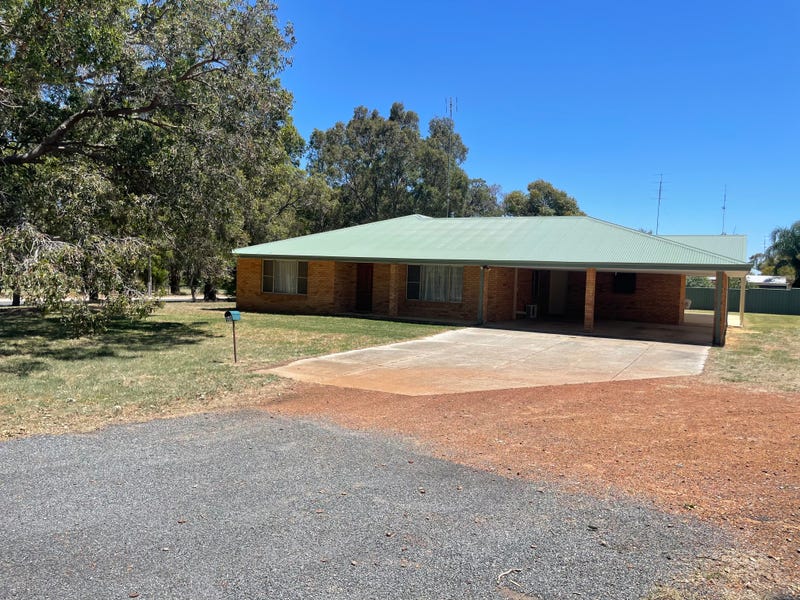 56 Elliott Street, Waroona, WA 6215