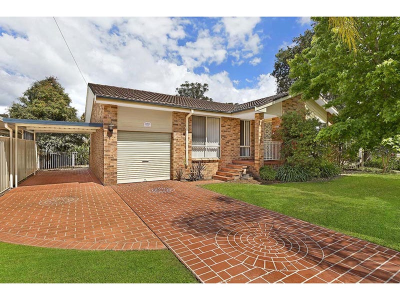 16 Blenheim Avenue, Berkeley Vale, NSW 2261