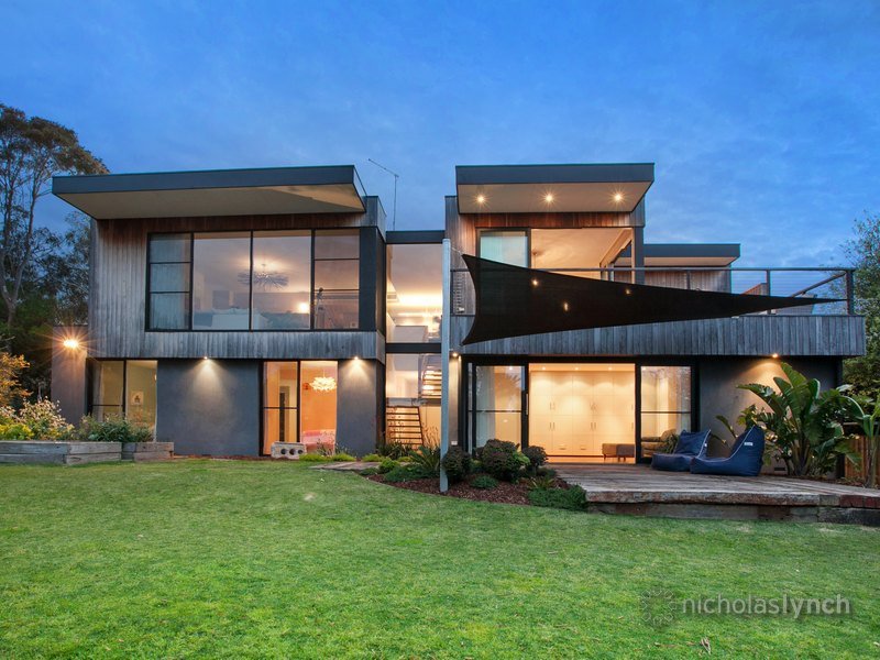 24 Morell Street, Mornington, Vic 3931 Property Details