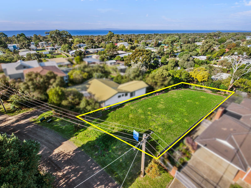 7 Wattlehill Grove, St Leonards, VIC 3223