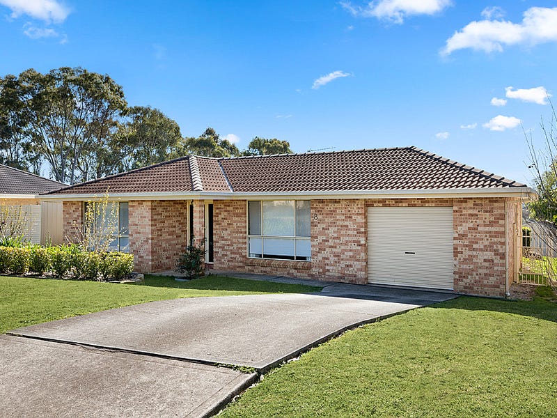 8 Matthew Close, Mount Annan, NSW 2567 - realestate.com.au