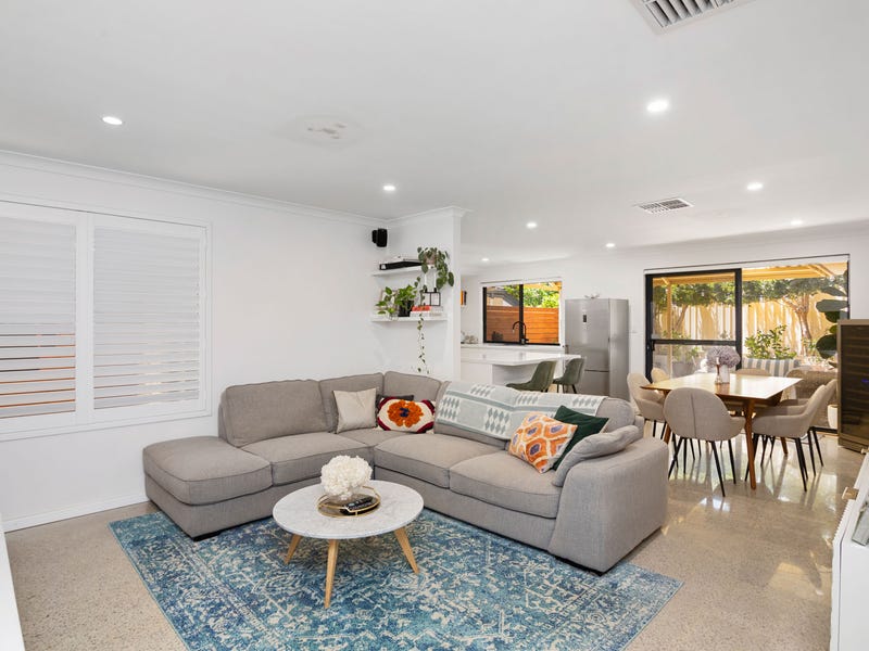 20 Crocker Road, Innaloo, WA 6018