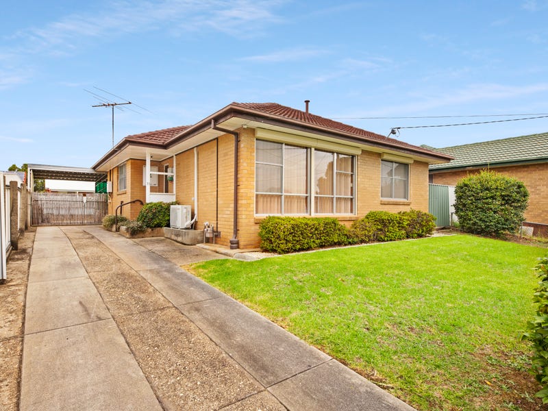 11 Anderson Street, Wodonga, Vic 3690 - Property Details