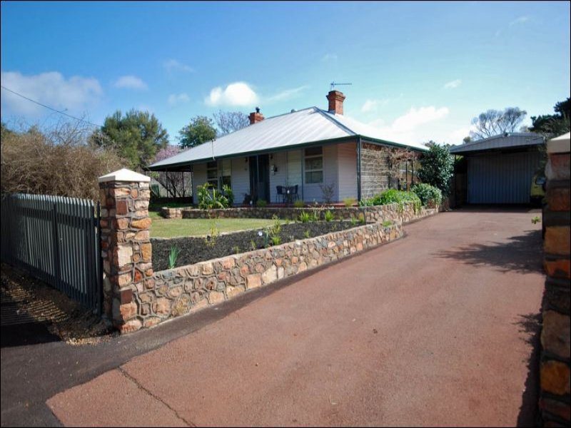 50 Furnival Street, Narrogin, WA 6312