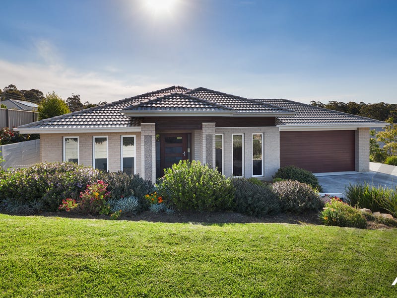 12 Crystal Court, Drouin, Vic 3818