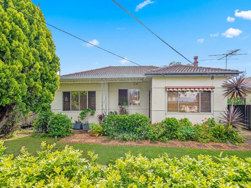 Houses for Sale in Old Toongabbie, NSW 2146