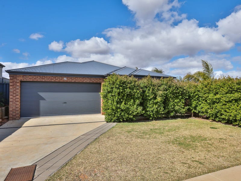 10 Melaleuca Street, Buronga, NSW 2739 Property Details