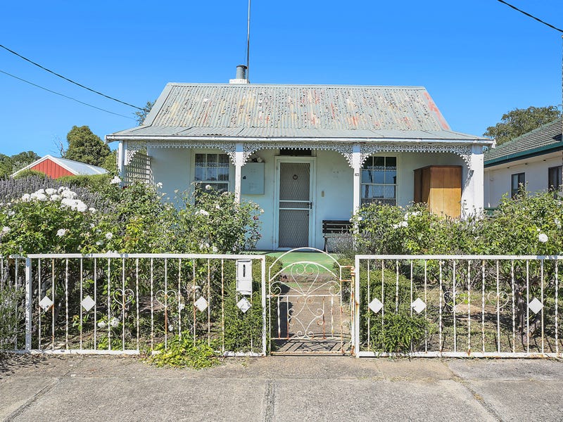 63 Fergusson Street, Camperdown, Vic 3260 Property Details