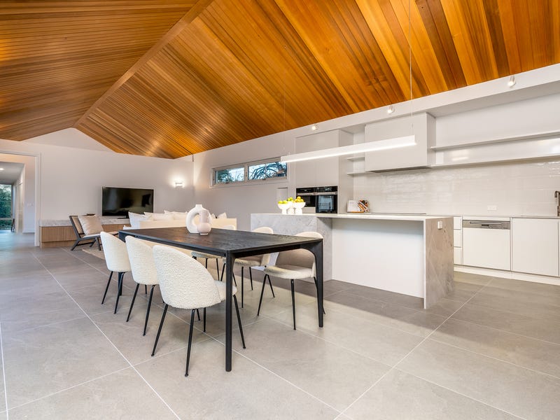 5 Normanby Crescent, Deakin, ACT 2600 House for Sale