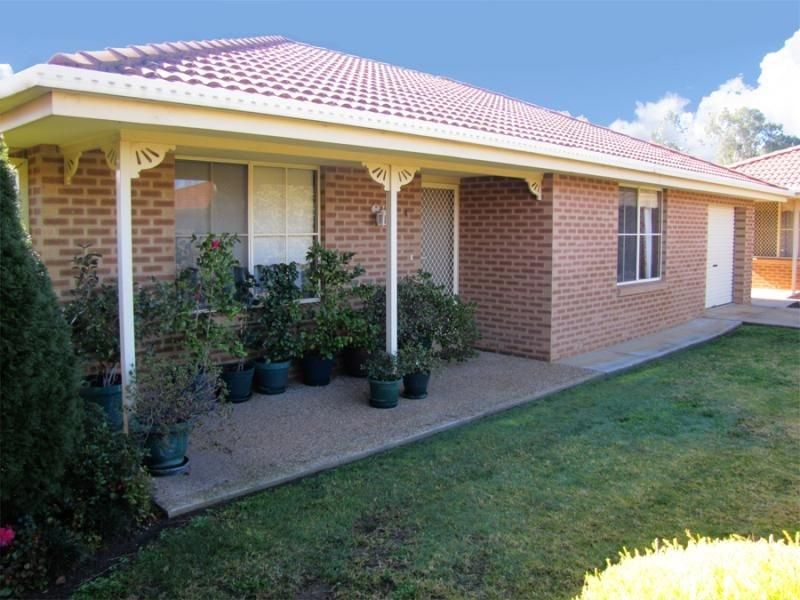 4/5 Travers Street, Wagga Wagga, NSW 2650