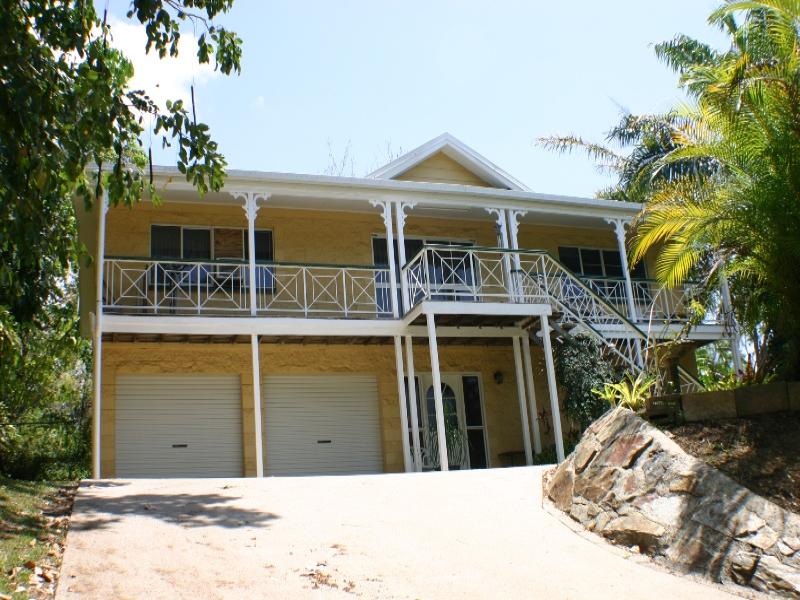 7 Coral Sea Drive, Mossman QLD 4873