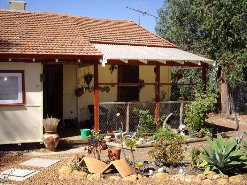 21 Wattle Crescent, Wundowie, WA 6560 Property Details