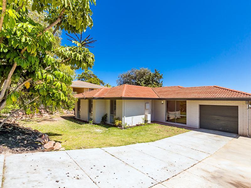 27 Warner Drive, Padbury, WA 6025 Property Details