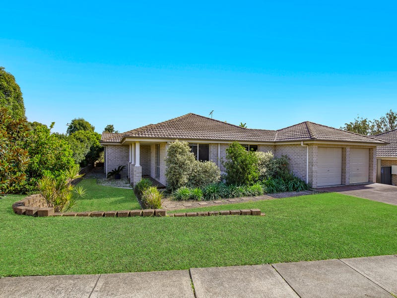 30 Connemara Street, Wadalba, NSW 2259 - Property Details