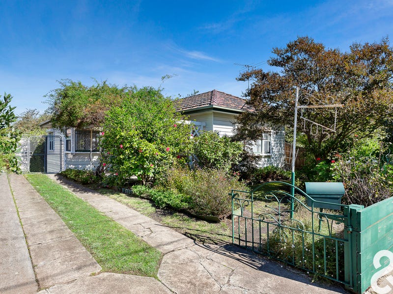 105 Woolton Avenue, Thornbury, Vic 3071 Property Details