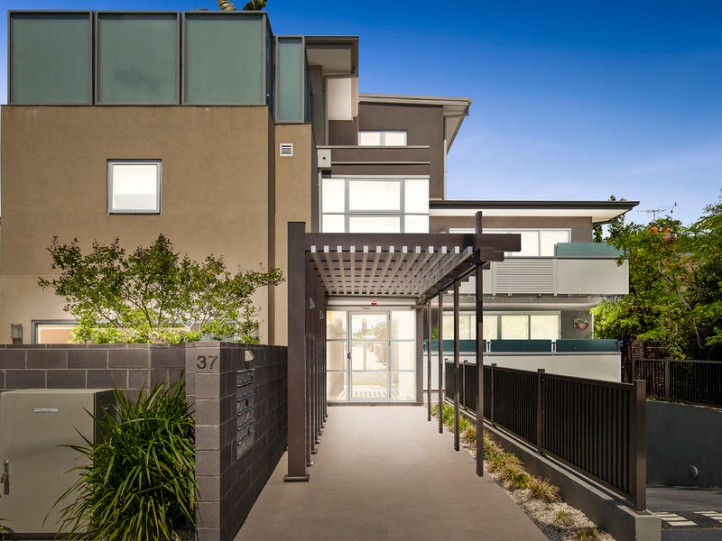 4/37 Woolton Avenue, Thornbury, Vic 3071 Property Details