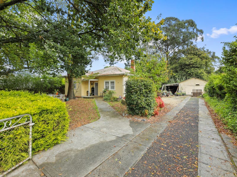 49 Loch Street, Yarragon, Vic 3823 House for Sale