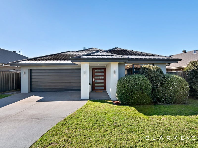 18 Ridgmont Circuit, Thornton, NSW 2322 Property Details