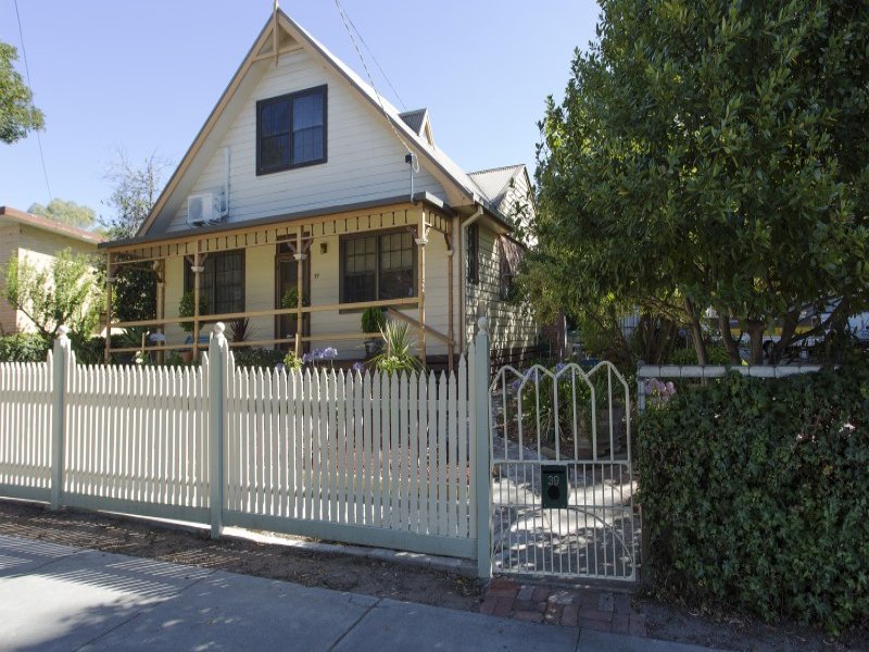 39 Anderson Street, Bendigo, Vic 3550 Property Details