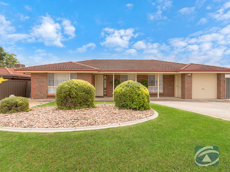 7 Florida Court, Craigmore, SA 5114