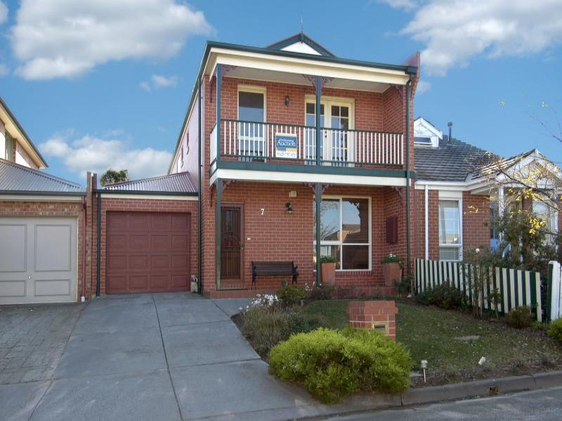 7 Hosking Court, Williamstown, Vic 3016 Property Details