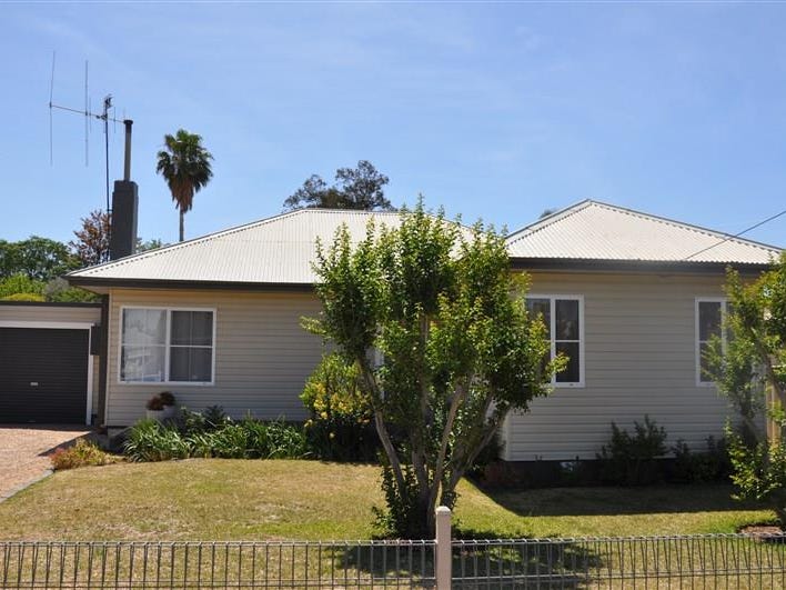 29 Grenfell Street, Forbes, NSW 2871 Property Details