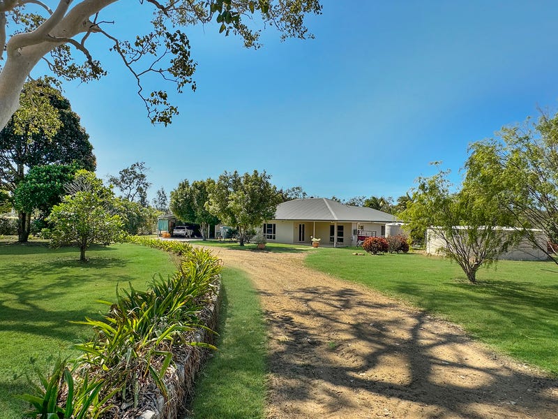 67 Drive, Mareeba, QLD 4880